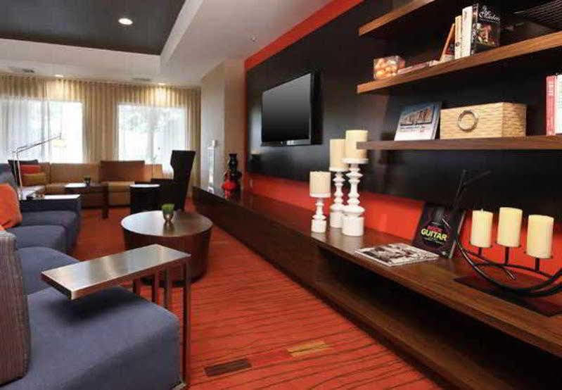 Hotel Courtyard By Marriott Salinas Monterey Exterior foto